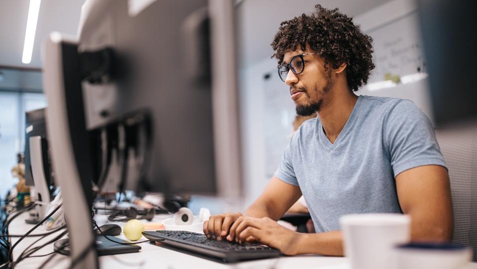 CrunchyRoll Online Jobs (Data Entry Work From Home) Philippines - JLU