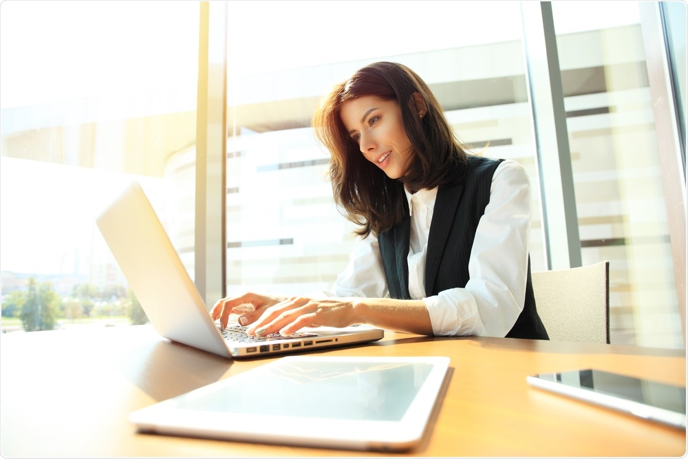 Eddie Bauer Remote Jobs Work From Home (College Student Job) - JLU
